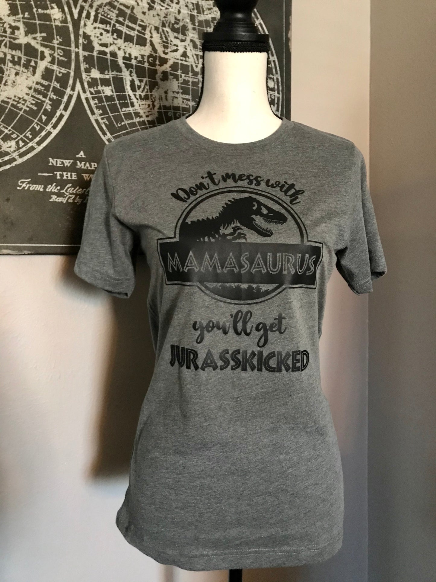 Mamasaurus Tee