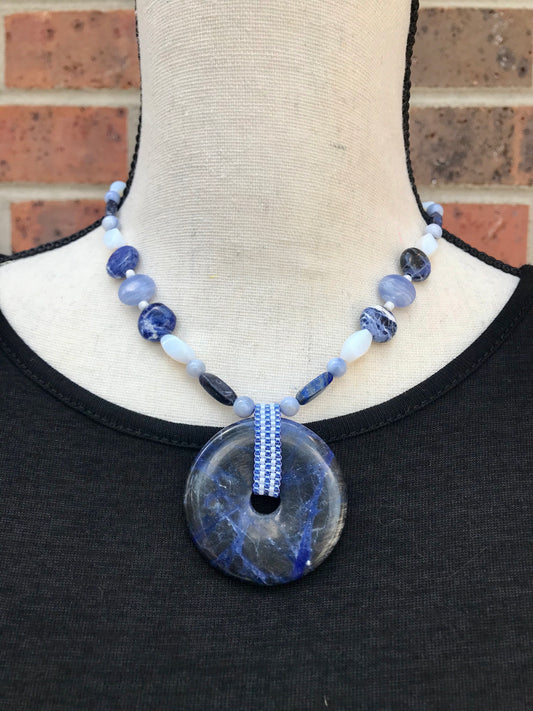 Stone Beaded Necklace & Earring Set - 7752